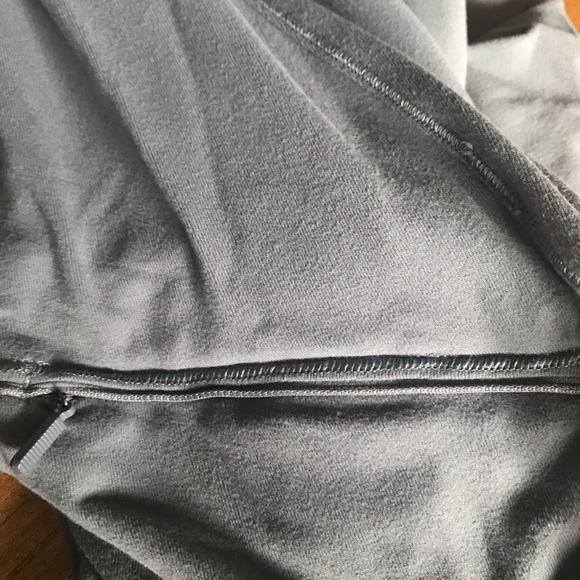 Lululemon long sleeve base layer - Picture 7 of 12